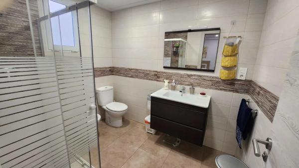 Piso en Barrio Reina Victoria-Miguel Hernández