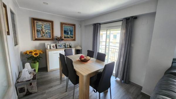 Piso en Barrio Reina Victoria-Miguel Hernández