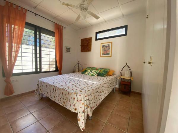 Casa independiente en Partida la Marina, 108