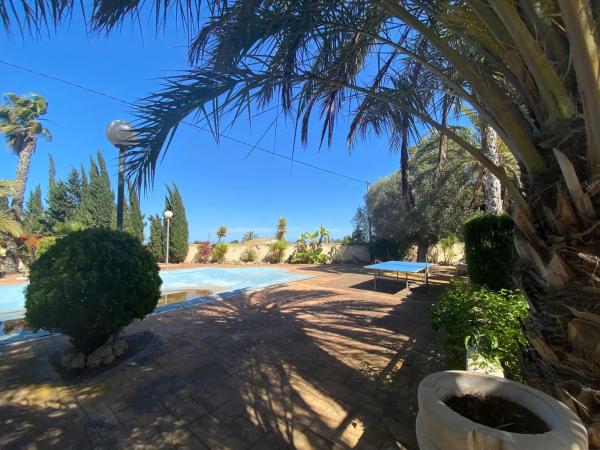 Casa independiente en Partida la Marina, 108