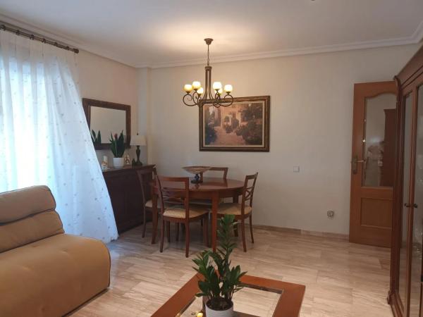 Dúplex en Barrio Carrús Oeste