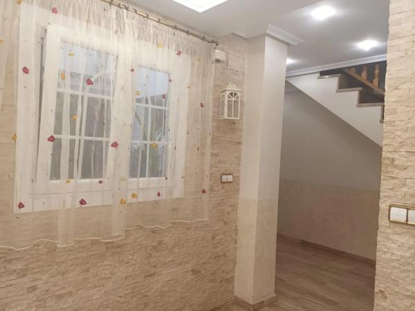 Dúplex en Barrio Carrús Oeste