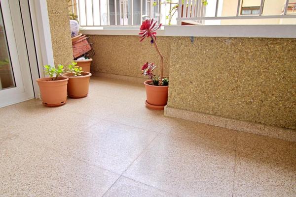 Piso en Barrio Reina Victoria-Miguel Hernández