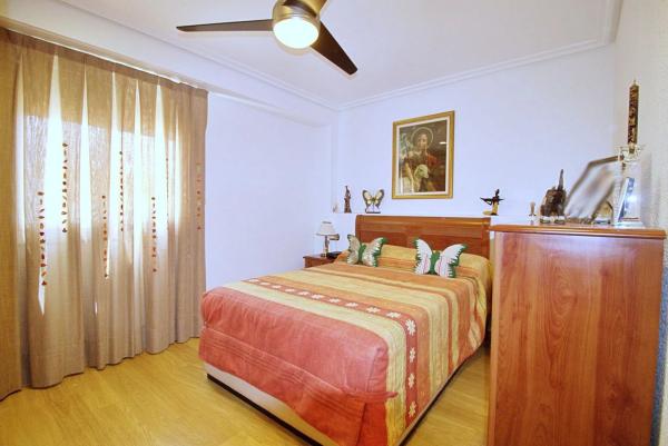 Piso en Barrio Reina Victoria-Miguel Hernández