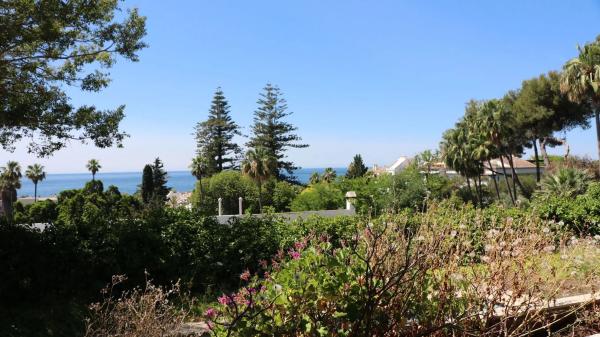 Terreno en calle Teba s/n