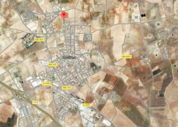 Terreno en calle Sierra de la Camorra, 40