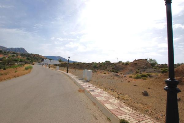 Terreno en camino de Magiaza