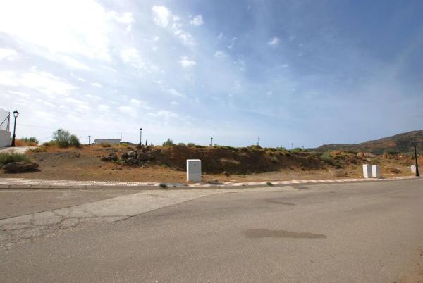 Terreno en camino de Magiaza