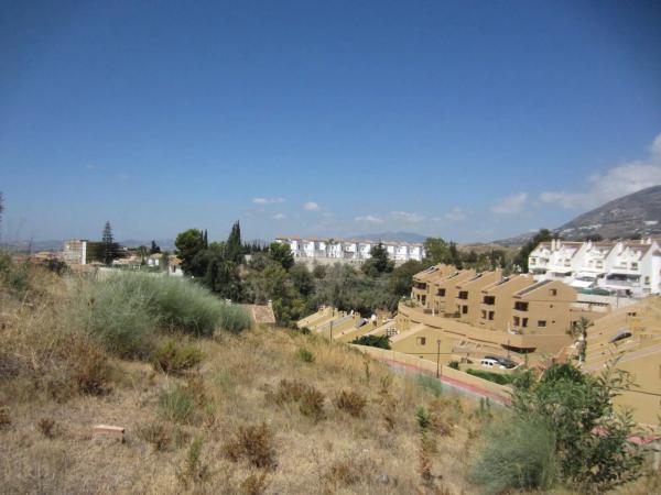 Terreno en calle Jilguero