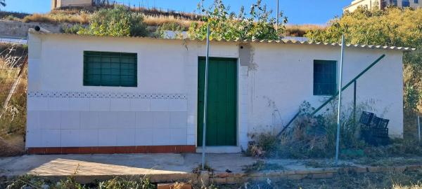 Terreno en avenida de Karat, km 0