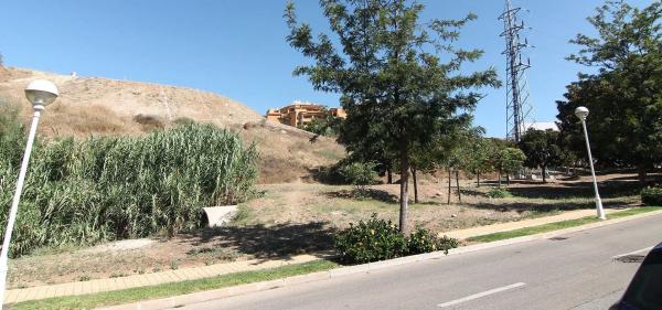 Terreno en calle María de las Mercedes, 10