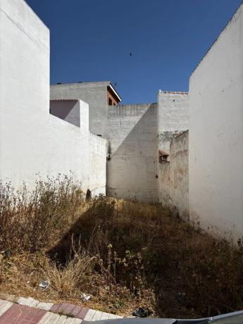 Terreno en calle Antonio Machado, 7