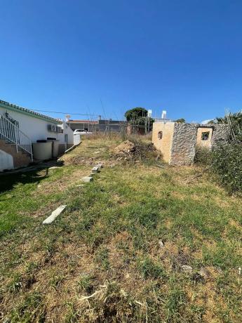 Terreno en Benajarafe