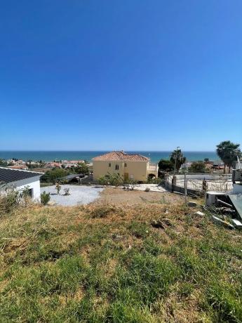 Terreno en Benajarafe