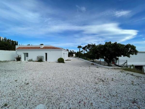 Terreno en Barrio El Velerín