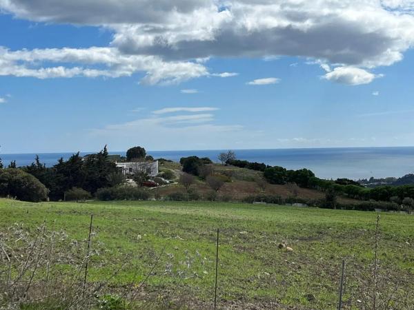 Terreno en Lugar Parrado, 5