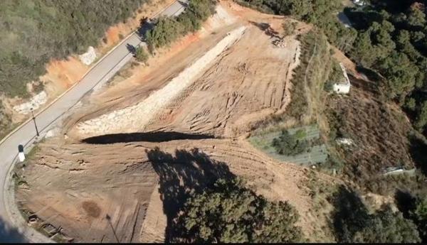 Terreno en calle Montemayor