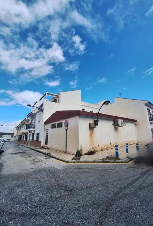 Terreno en calle Huelva s/n