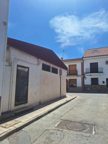 Terreno en calle Huelva s/n