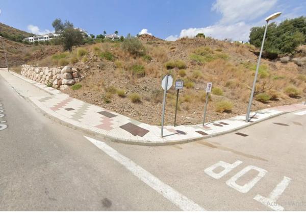 Terreno en calle Reyezuelo