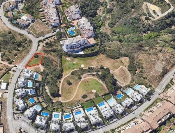 Terreno en Barrio La Concha-Resina Golf