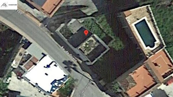 Terreno en avenida de Guaro