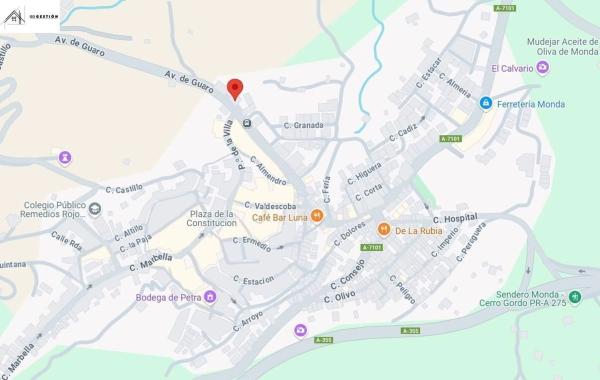 Terreno en avenida de Guaro