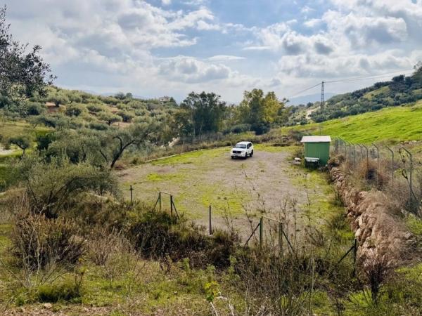 Terreno en Periana