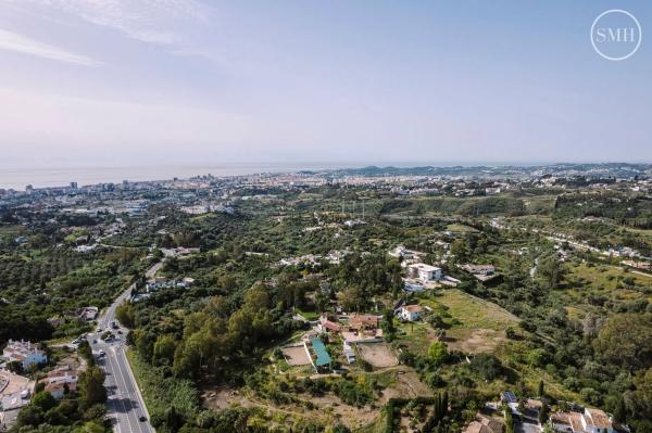 Terreno en calle Alcaparras