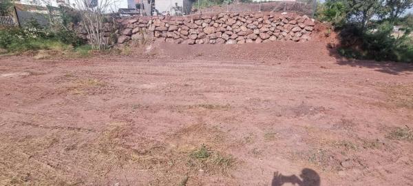 Terreno en Barrio Jarazmín