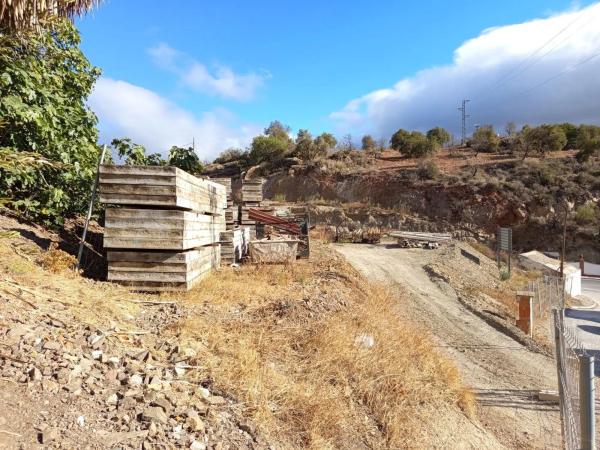 Terreno en Almogía