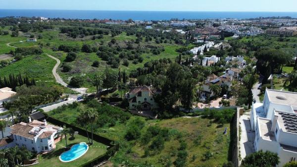 Terreno en calle Castaño