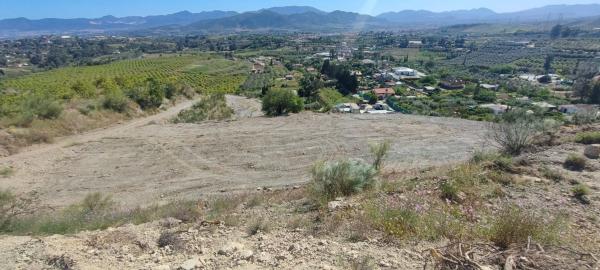 Terreno en Estación