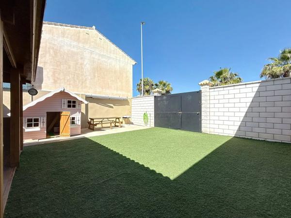 Terreno en avenida Europa