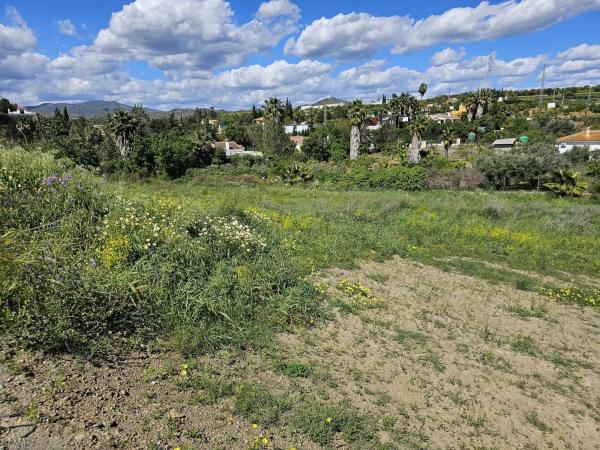 Terreno en Estación