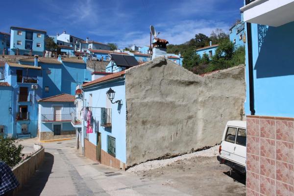 Terreno en calle Genal