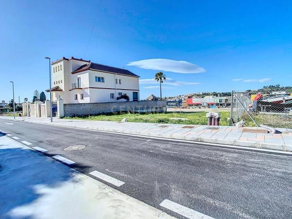 Terreno en calle Carolina