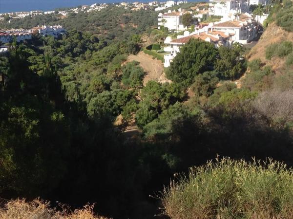 Terreno en Barrio Sitio de Calahonda