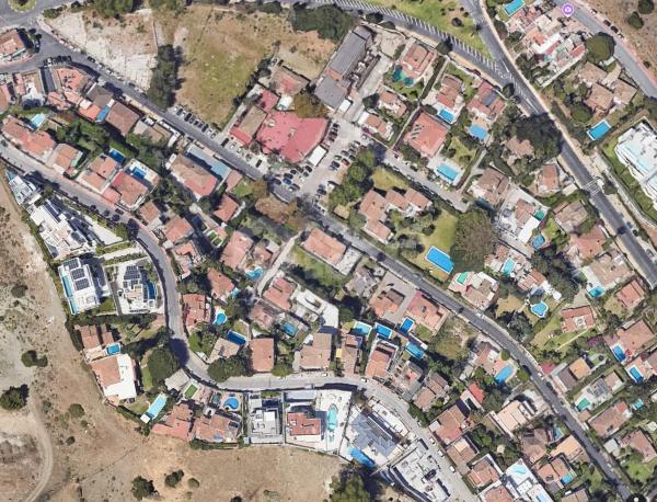 Terreno en calle los Jazmines