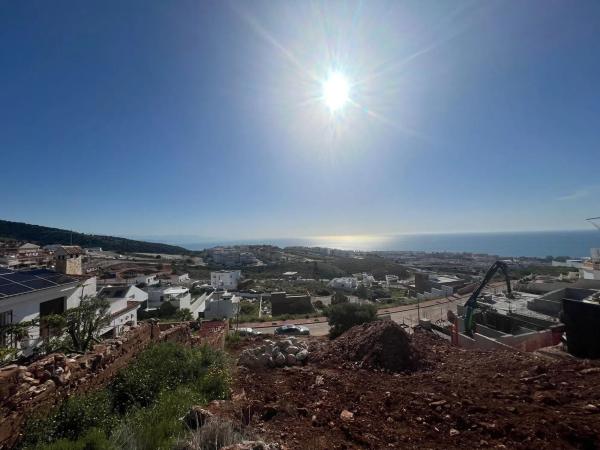 Terreno en calle Oregano, 3