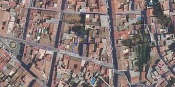 Terreno en calle Arroyo, 12