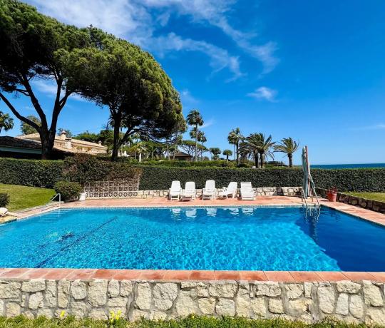 Terreno en avenida del Rhin, 1