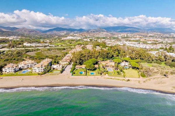 Terreno en avenida del Rhin, 1