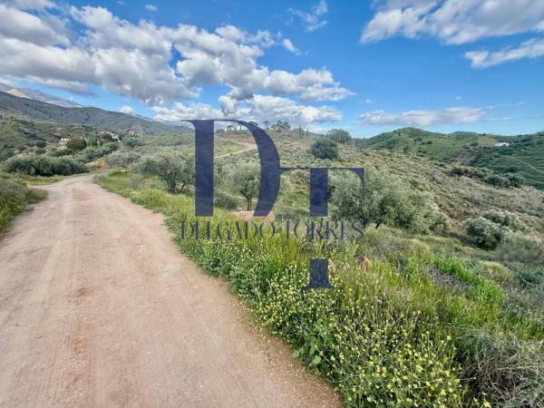 Terreno en Canillas de Aceituno