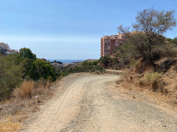 Terreno en camino de la Cantera