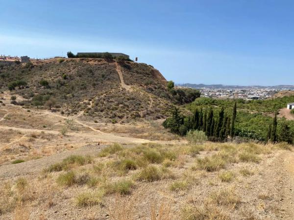 Terreno en camino de la Cantera