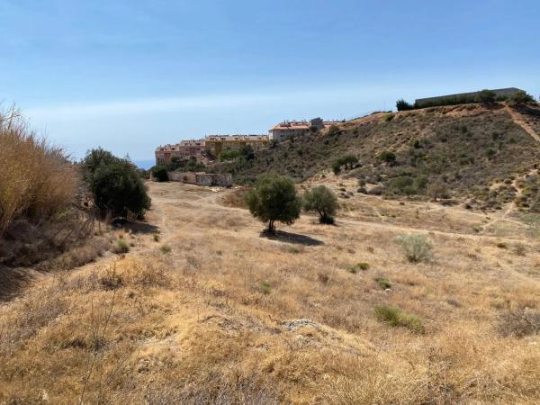 Terreno en camino de la Cantera