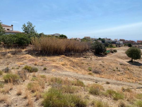 Terreno en camino de la Cantera