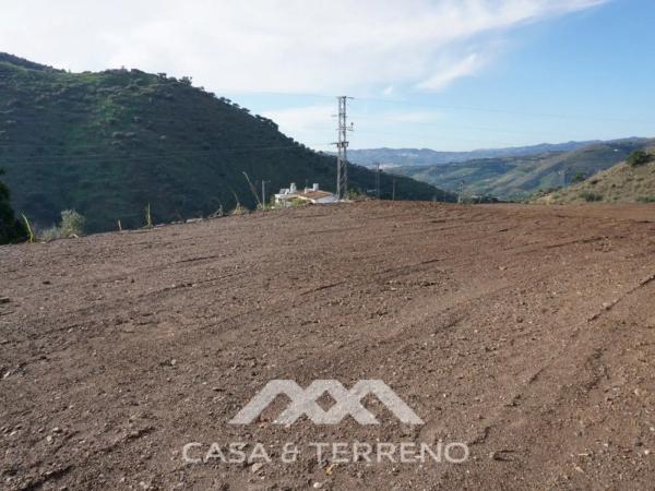 Terreno en Canillas de Aceituno