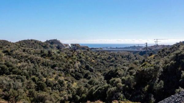 Terreno en Urb. Real de La Quinta, C. Lago Constanza, 29678 Benahavís, Málaga, España